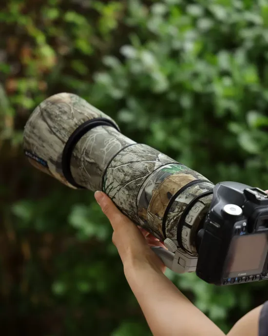 Canon EF 100-400mm F/4.5-5.6 L IS II USM Lens Cover (Brown Jungle Camouflage # 23) Canon EF 100-400mm F/4.5-5.6 L IS II USM Lens Cover (Brown Jungle Camouflage # 23)
