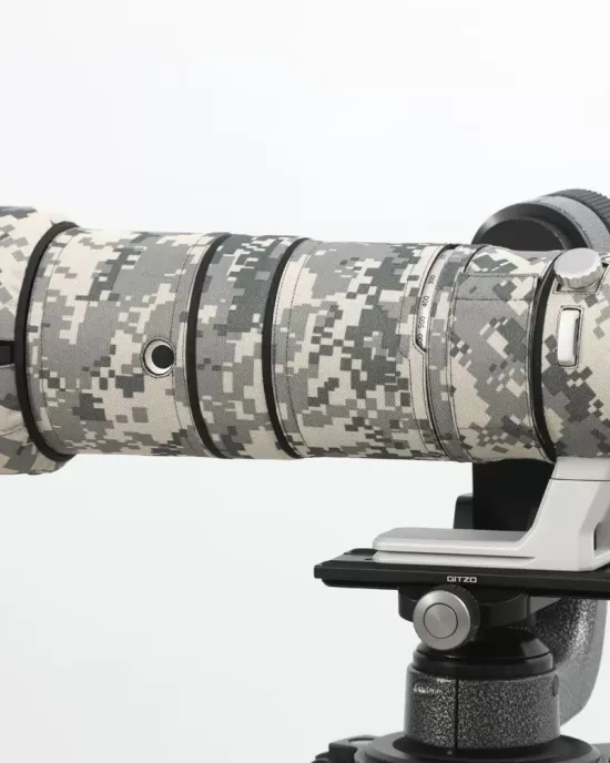 FUJINON XF150-600mm F5.6-8R LM OIS WR Lens Cover (Jungle camouflage # 27) FUJINON XF150-600mm F5.6-8R LM OIS WR Lens Cover (Jungle camouflage # 27)
