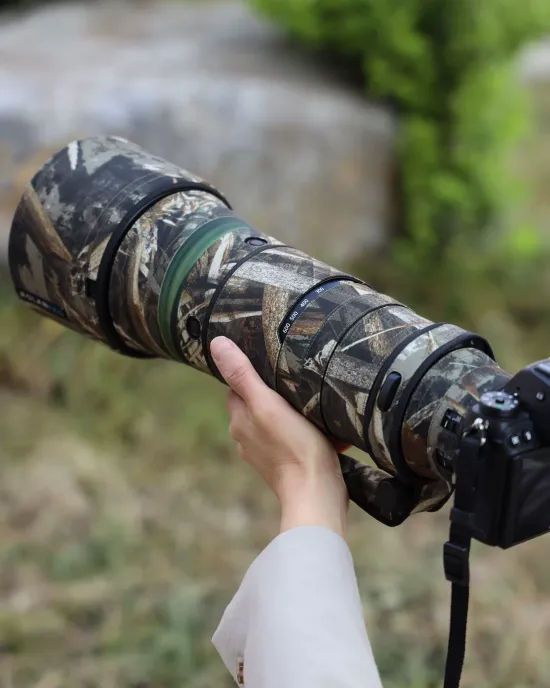Nikon Z 180-600mm F/5.6-6.3 VR Lens Cover (Grey digital camouflage) Nikon Z 180-600mm F/5.6-6.3 VR Lens Cover (Grey digital camouflage)