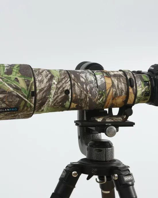 Nikon Z 180-600mm F/5.6-6.3 VR Lens Cover (Green Jungle Camouflage # 17) Nikon Z 180-600mm F/5.6-6.3 VR Lens Cover (Green Jungle Camouflage # 17)