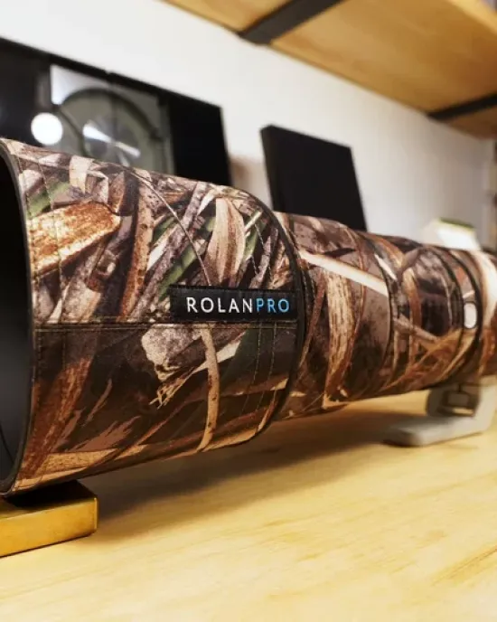 Sony FE 200-600mm F5.6-6.3 G OSS Lens Cover(Black camouflage # 18) Sony FE 200-600mm F5.6-6.3 G OSS Lens Cover(Black camouflage # 18)